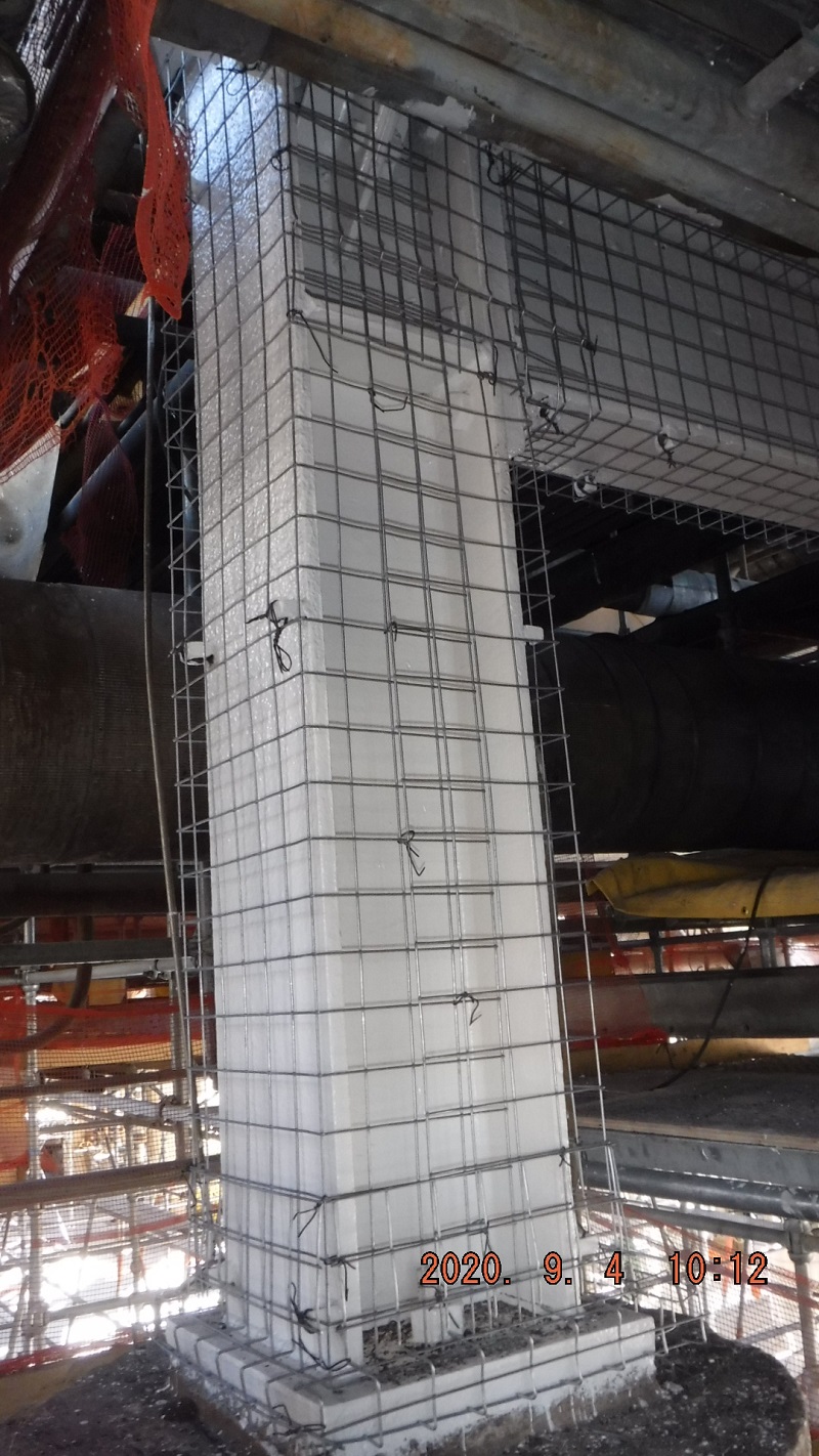 Proper reinforcement in concrete fireproofing installation Proper reinforcement in concrete fireproofing installation